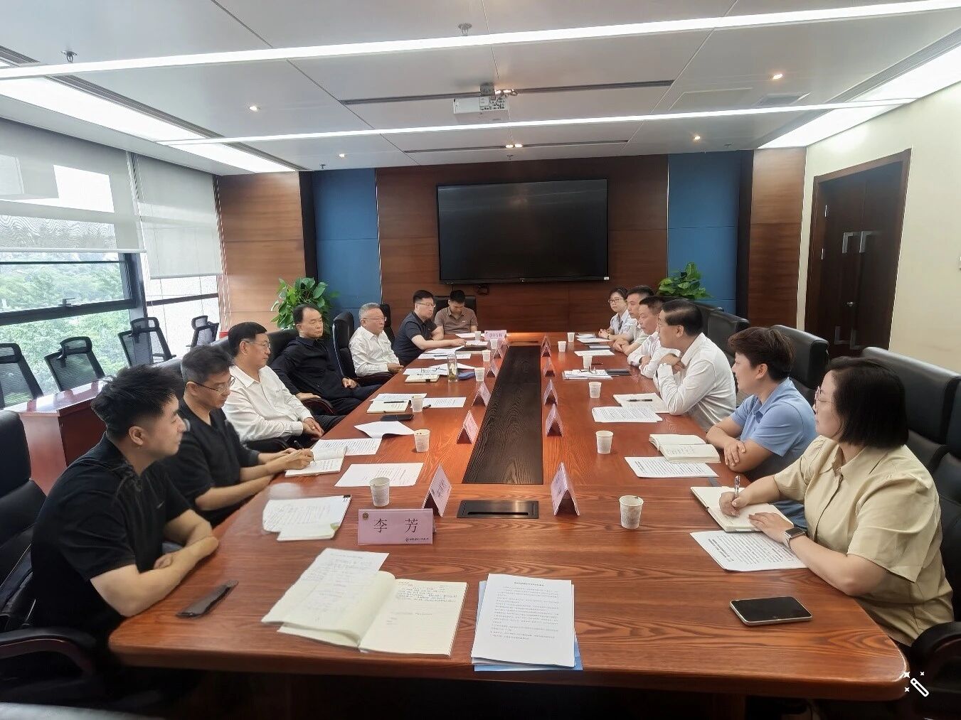 中国保安协会领导与福建省保安协会一行座谈交流